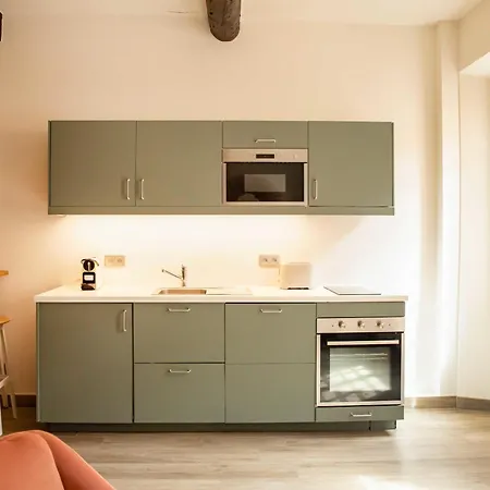 Jean Apartment *