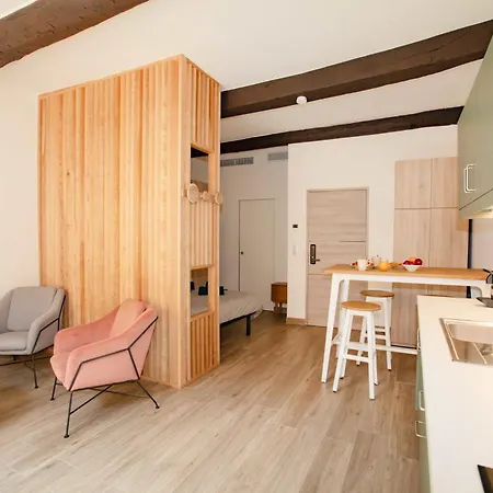 Jean Apartment